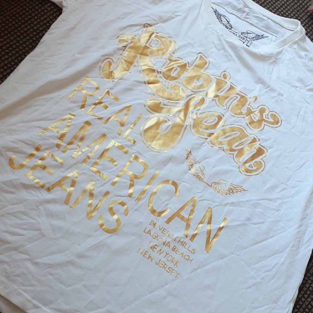 Brand new no tags robins jean tshirt